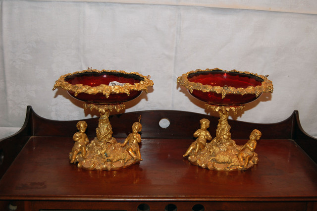 Pair bowls of gilded bronze