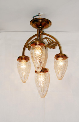 Lampada da soffitto in stile Art Nouveau