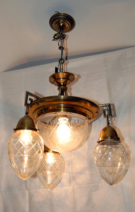 Lampada da soffitto in stile Art Nouveau