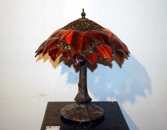 Tiffany table lamp 'Maple Leaf'